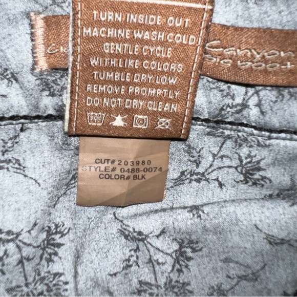 PAIGE Women’s Black Corduroy Benedict Canyon Classic Rise Bootcut Pants size 29 - Picture 8 of 8